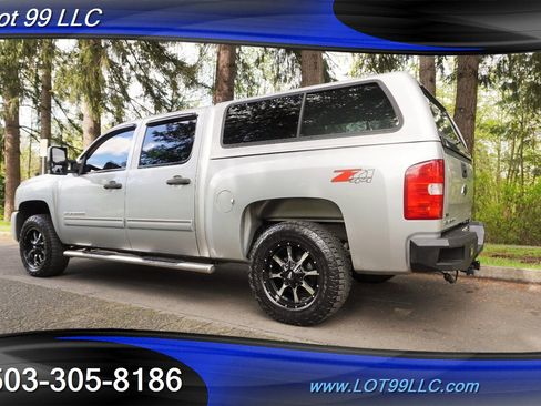 Used 2010 Chevrolet Silverado 1500 LT w/ Power Pack Plus image 11