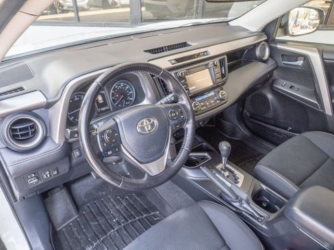 Used 2017 Toyota RAV4 XLE image 9