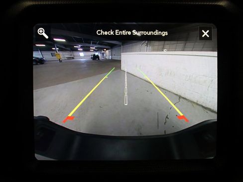 Used 2023 Jeep Gladiator Willys image 18