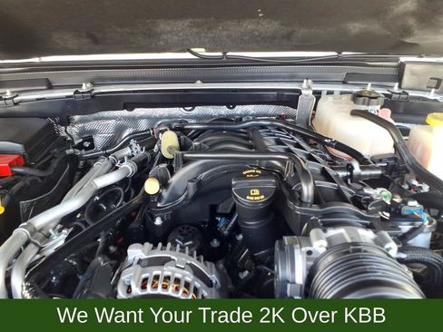 Used 2025 Jeep Gladiator Rubicon w/ Convenience Group image 30