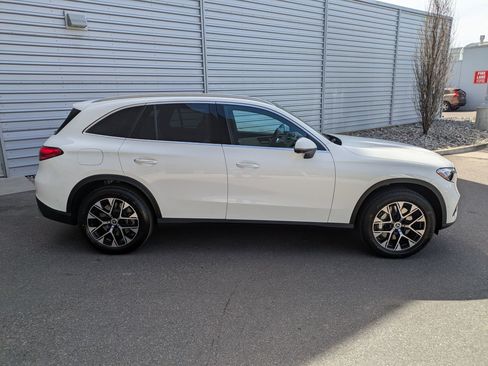 New 2026 Mercedes-Benz GLC 350e 4MATIC image 2
