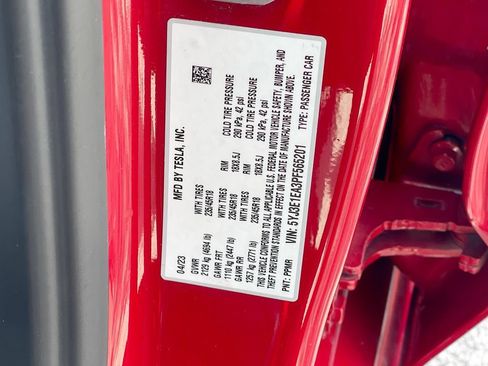 Used 2023 Tesla Model 3 Standard Range RWD image 30