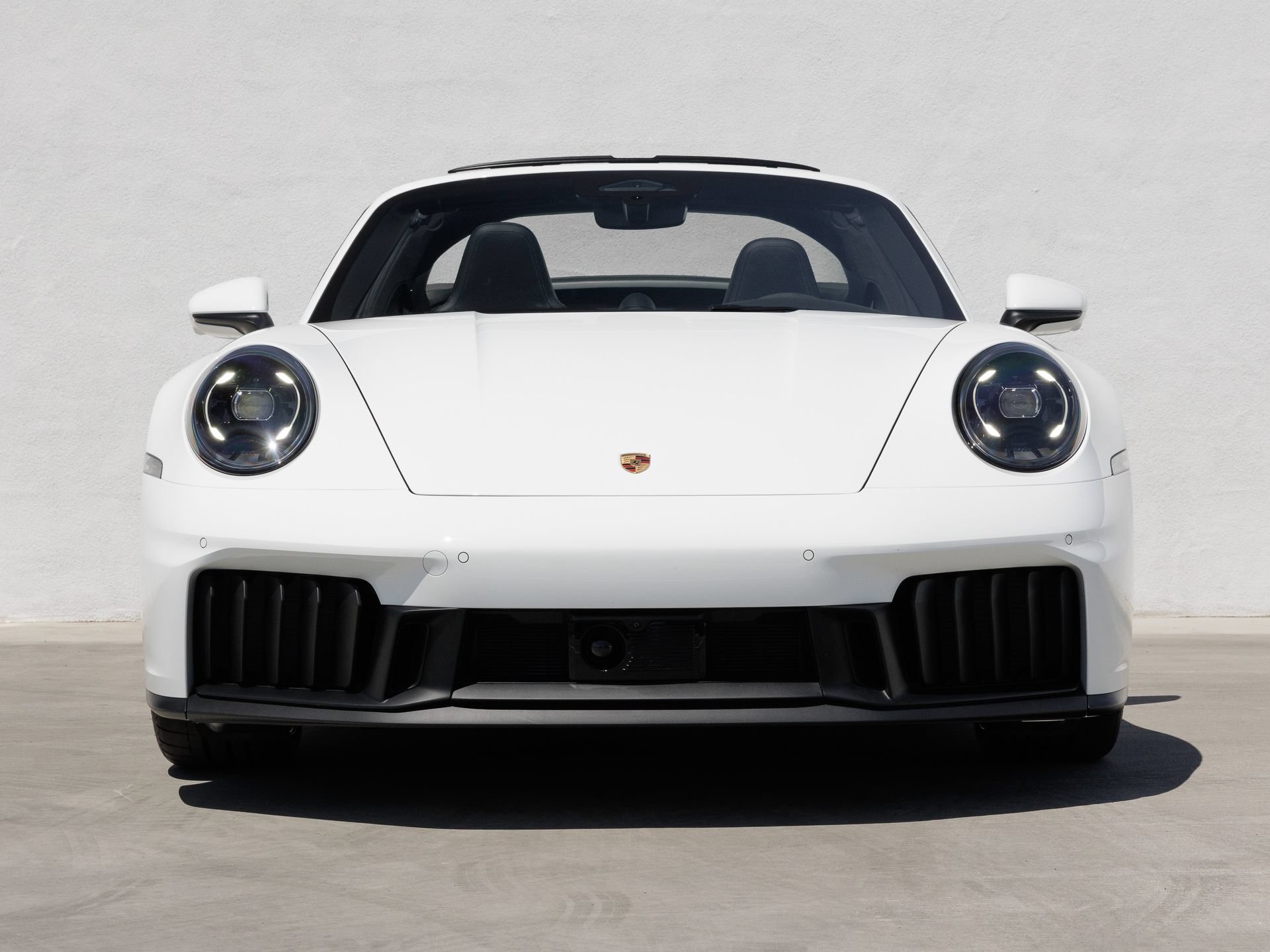 Certified 2026 Porsche 911 Targa 4 GTS AWD/4WD image 10