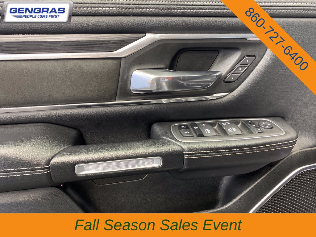 Used 2023 RAM 1500 Laramie AWD/4WD image 16