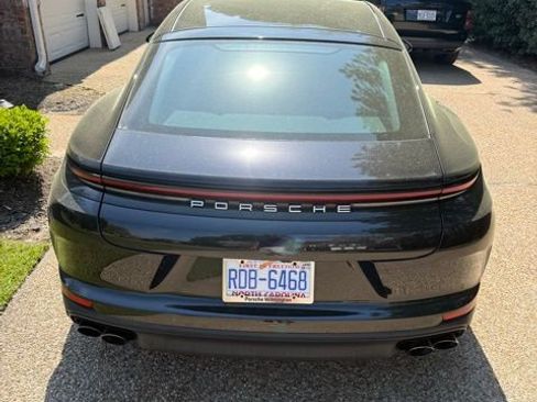 Used 2024 Porsche Panamera 4 image 3