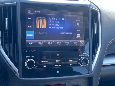 Used 2020 Subaru Crosstrek 2.0i Limited w/ Moonroof Package w/Navigation image 21