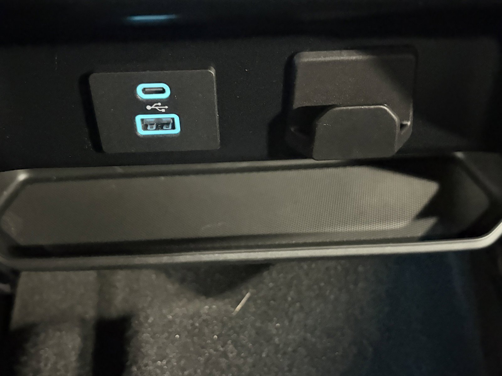 Used 2024 Ford F150 XLT AWD/4WD image 19