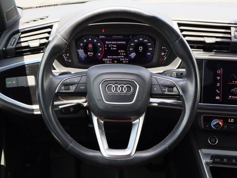 Used 2022 Audi Q3 2.0T Premium AWD/4WD image 12