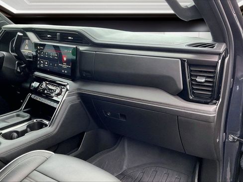 Used 2024 GMC Sierra 2500 AT4X w/ Snow Plow Prep/Camper Package image 15