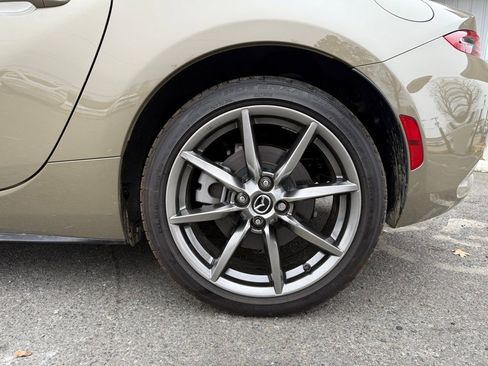 Used 2023 MAZDA MX-5 Miata Grand Touring image 16
