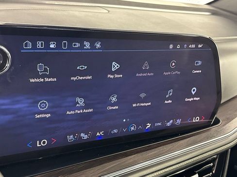 Certified 2025 Chevrolet Suburban Premier AWD/4WD image 18