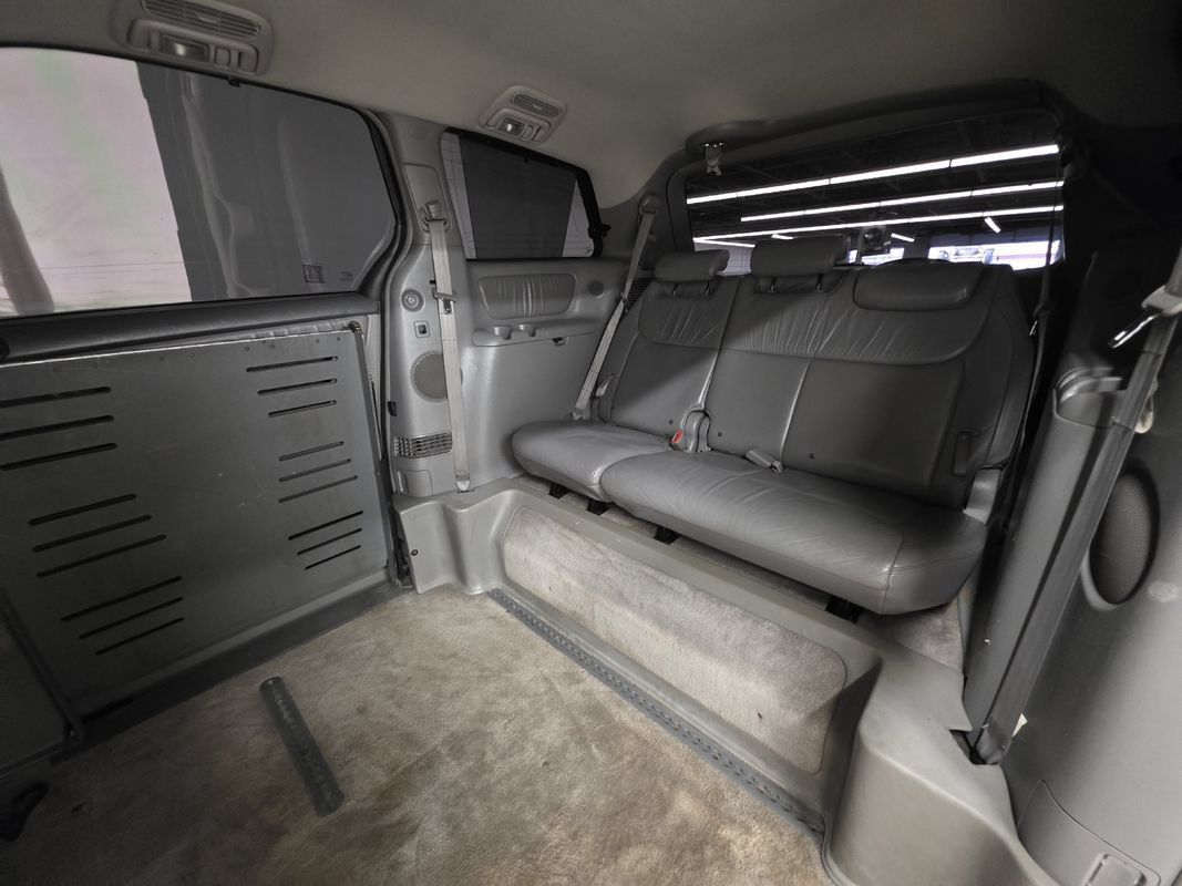 Used 2007 Toyota Sienna XLE FWD image 9