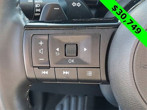 Used 2023 Nissan Pathfinder SL w/ SL Premium Package image 23