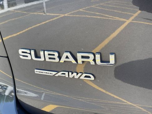 Used 2025 Subaru Ascent Premium AWD/4WD image 7
