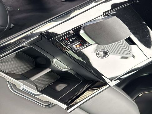 New 2026 Land Rover Range Rover Sport SE AWD/4WD image 26