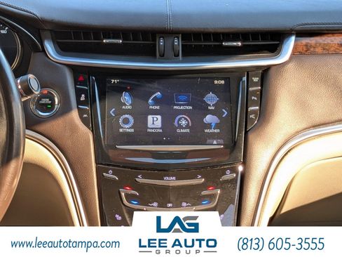Used 2016 Cadillac XTS Premium image 17