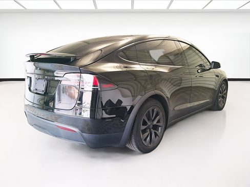 Used 2023 Tesla Model X AWD/4WD image 4