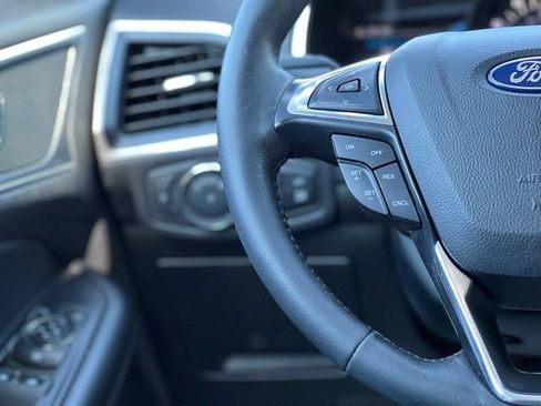 Used 2021 Ford Edge SEL w/ Convenience Package AWD/4WD image 31