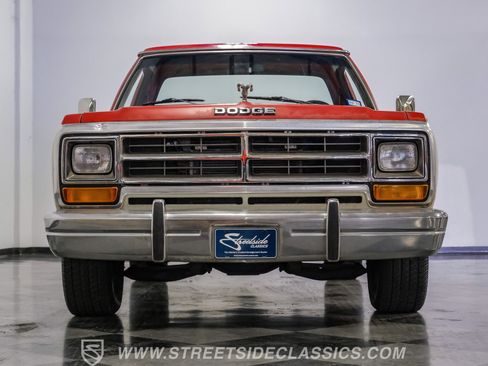 Used 1987 Dodge D/W Truck 150 image 31