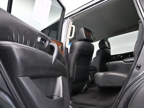 Used 2017 Nissan Armada Platinum w/ Captain Seat Package RWD image 13