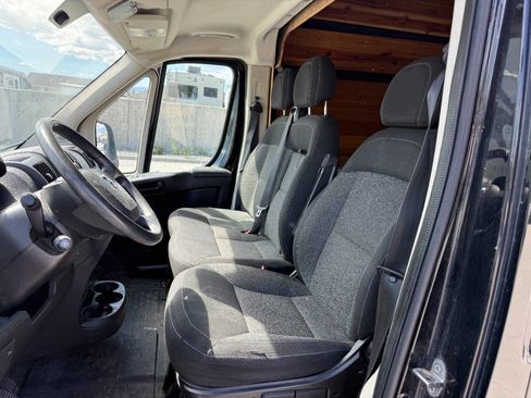 Used 2015 RAM ProMaster 2500 w/ Cargo Convenience Group image 11