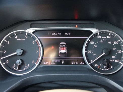 Used 2024 Nissan Rogue SV FWD image 25