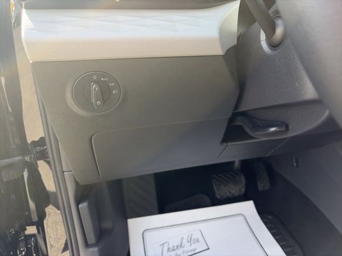 Certified 2022 Volkswagen Taos S AWD/4WD image 26