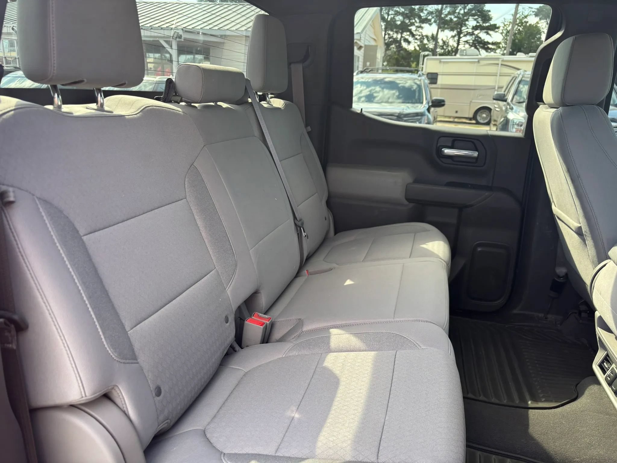 Used 2021 Chevrolet Silverado 1500 LT w/ Bed Protection Package AWD/4WD image 19