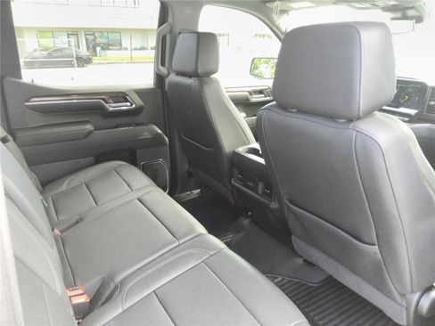 Used 2023 Chevrolet Silverado 1500 RST w/ Convenience Package II AWD/4WD image 27