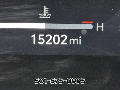 Used 2024 Toyota Tacoma TRD Off-Road AWD/4WD image 32