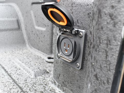 Used 2023 Chevrolet Silverado 1500 LT Trail Boss w/ LT Trail Boss Premium Package image 12