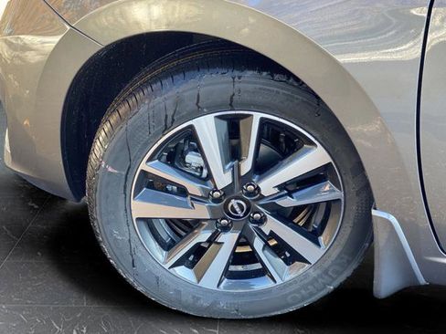 New 2025 Nissan Versa SV w/ Trunk Package FWD image 26