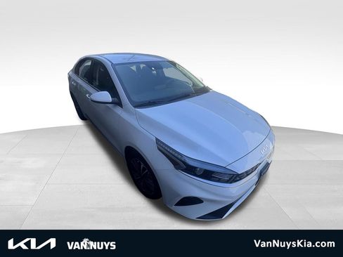 Used 2023 Kia Forte LXS FWD image 1