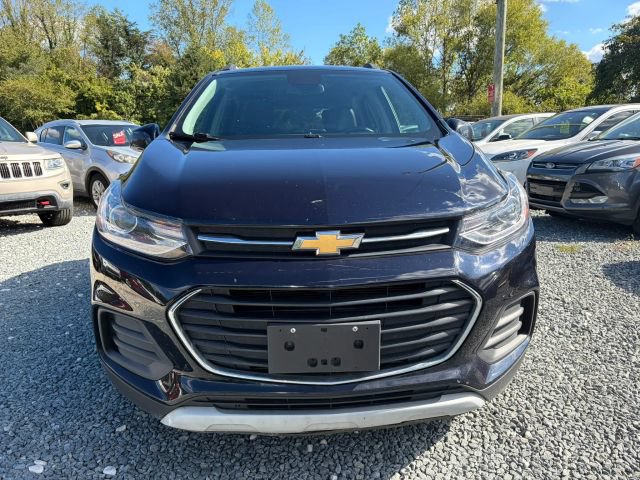 Used 2021 Chevrolet Trax LT AWD/4WD image 2