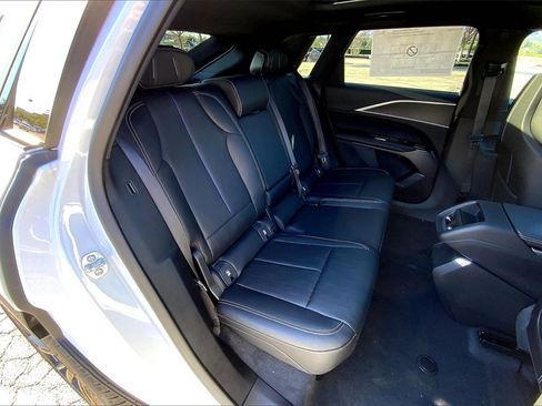 New 2025 Cadillac Lyriq Luxury image 30