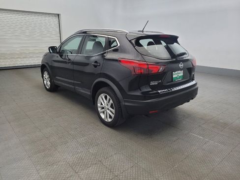 Used 2017 Nissan Rogue Sport SV w/ SV Premium Package image 5