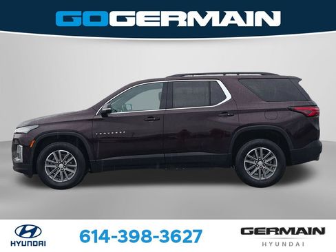 Used 2023 Chevrolet Traverse LT FWD image 12