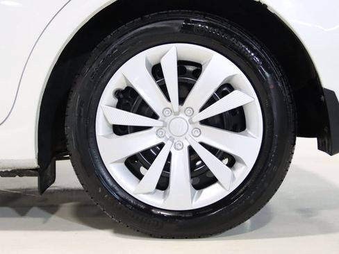 Used 2023 Subaru Impreza 2.0i image 67