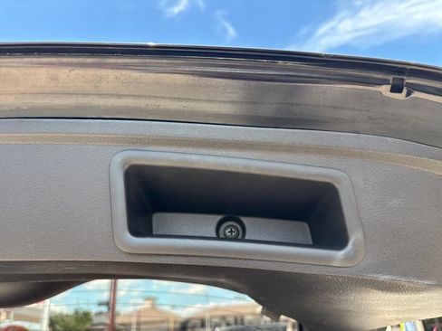 Used 2019 Nissan Rogue Sport SV w/ Technology Package FWD image 16