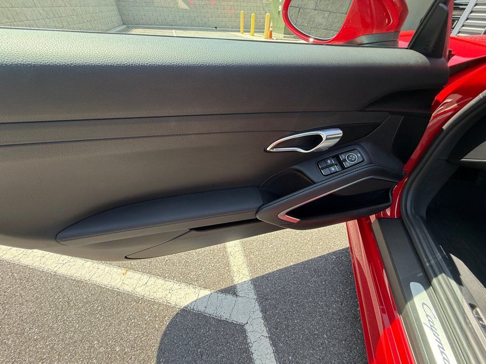 Certified 2025 Porsche 718 Cayman RWD image 21