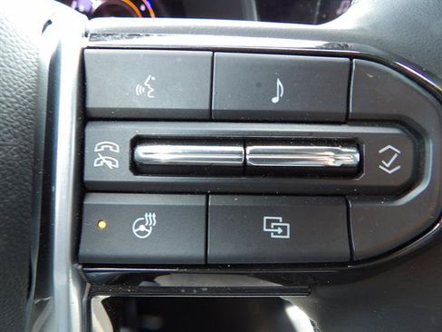 Used 2026 Chevrolet Colorado Trail Boss AWD/4WD image 22