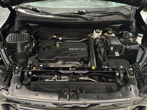 Used 2021 GMC Terrain SLE w/ Driver Convenience Package image 29