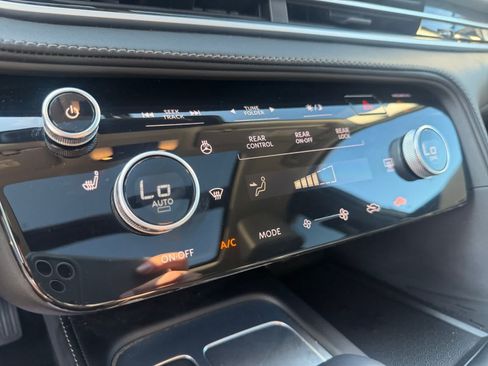 Used 2024 INFINITI QX60 Luxe AWD/4WD image 33
