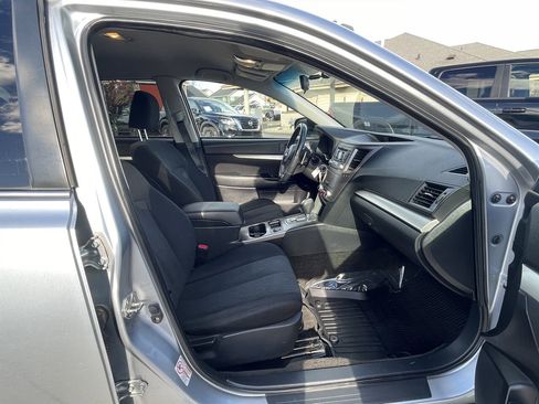 Used 2013 Subaru Outback 2.5i Premium w/ All-Weather Pkg image 13