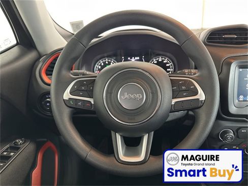 Used 2019 Jeep Renegade Sport image 5