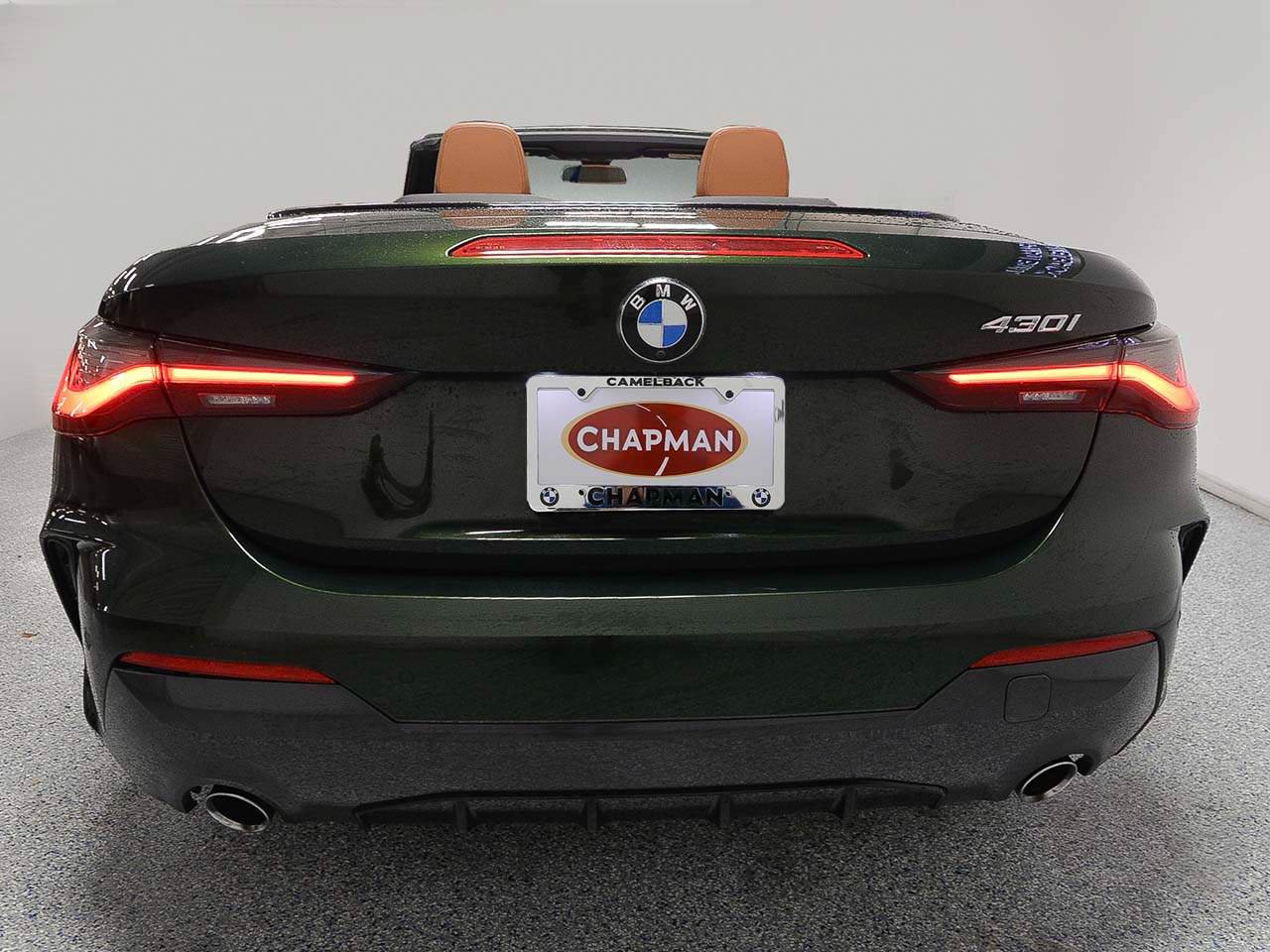 Used 2024 BMW 430i Convertible w/ M Sport Package RWD image 7