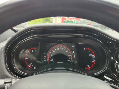 Used 2022 Dodge Durango GT image 29