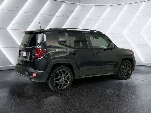 Used 2021 Jeep Renegade Latitude FWD image 4
