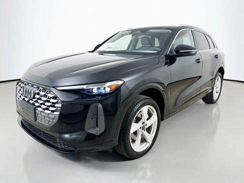 New 2026 Audi Q5 Premium Plus AWD/4WD image 1