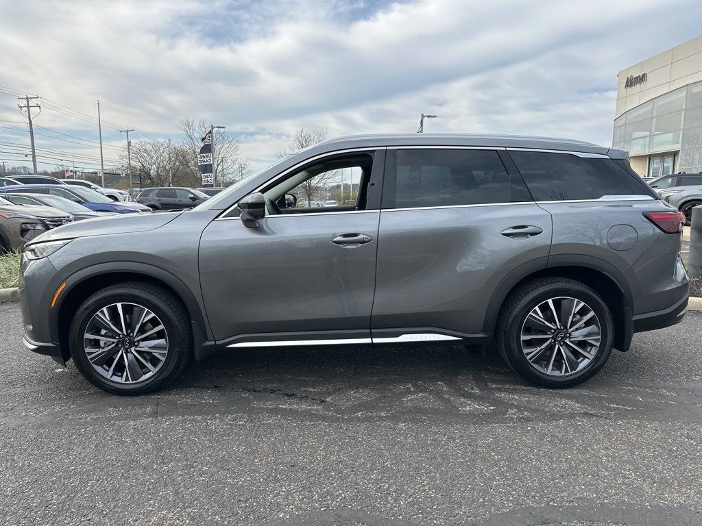 Certified 2026 INFINITI QX60 Luxe w/ Cargo Package AWD/4WD image 8